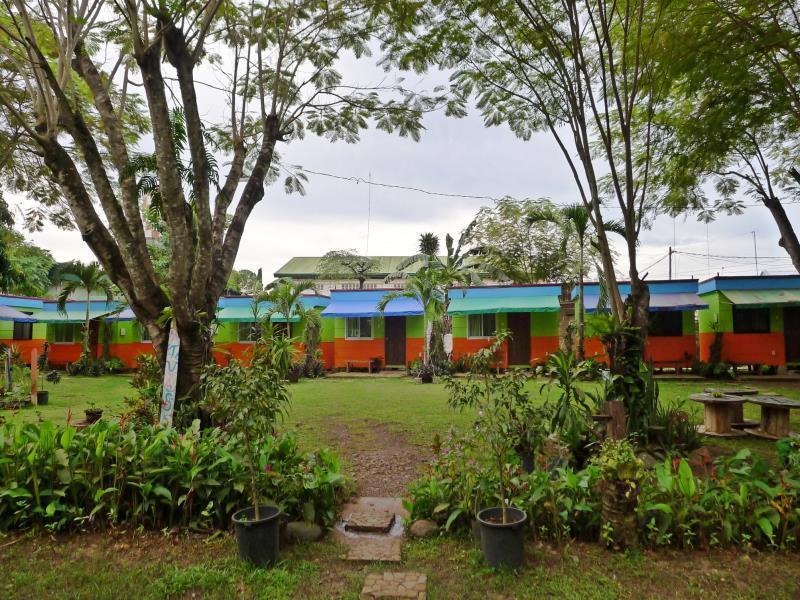 Oyo 671 Natua'S Cabin Puerto Princesa Exteriör bild